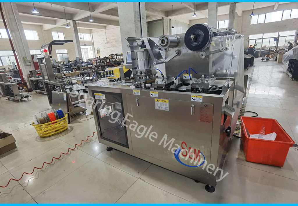 اتوماتیک PVC PET PS Blister Card Rotary Heat Sealing Machine برای بسته بندی نوار اصلاح قلم